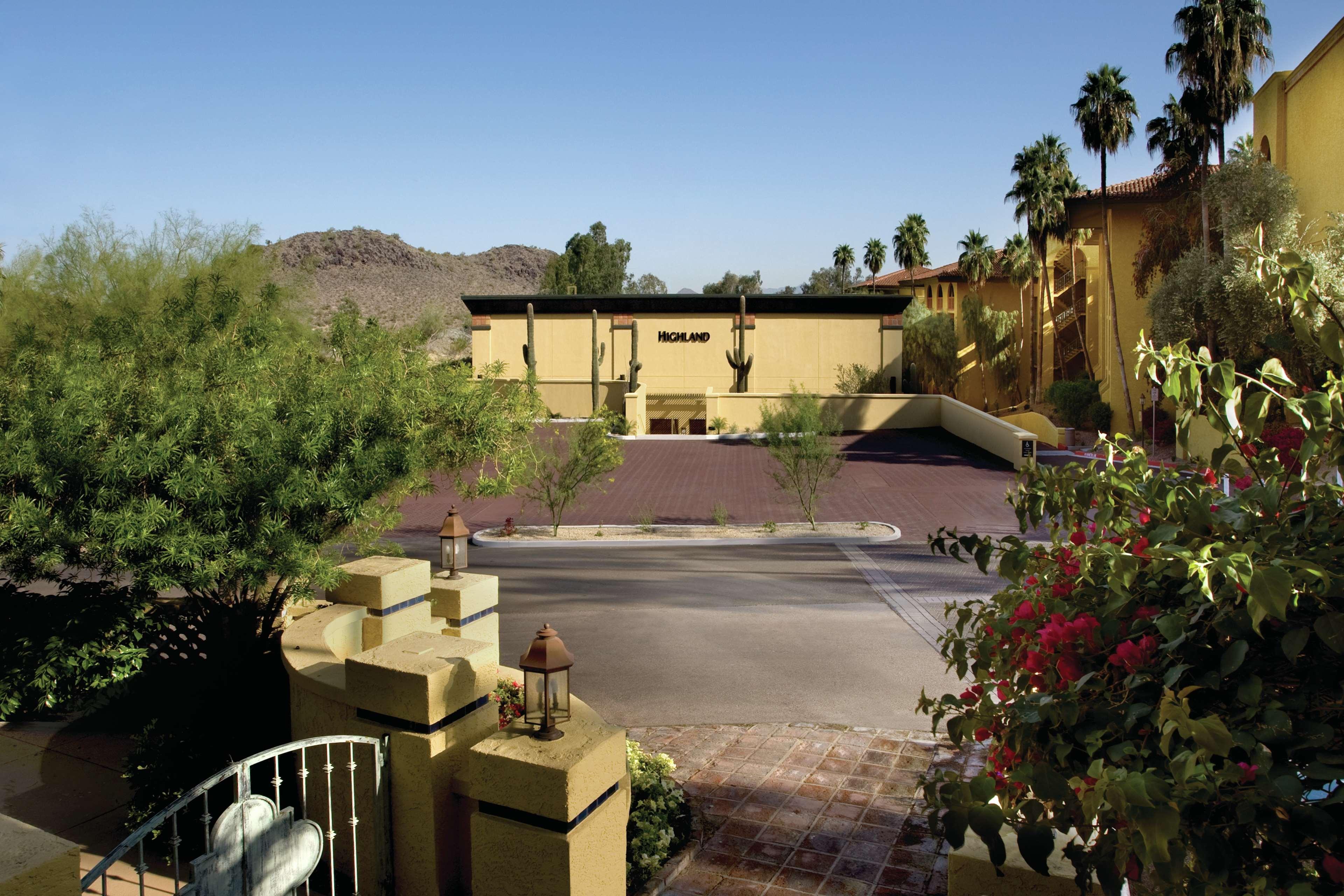 Hilton Phoenix Tapatio Cliffs Resort Exteriör bild