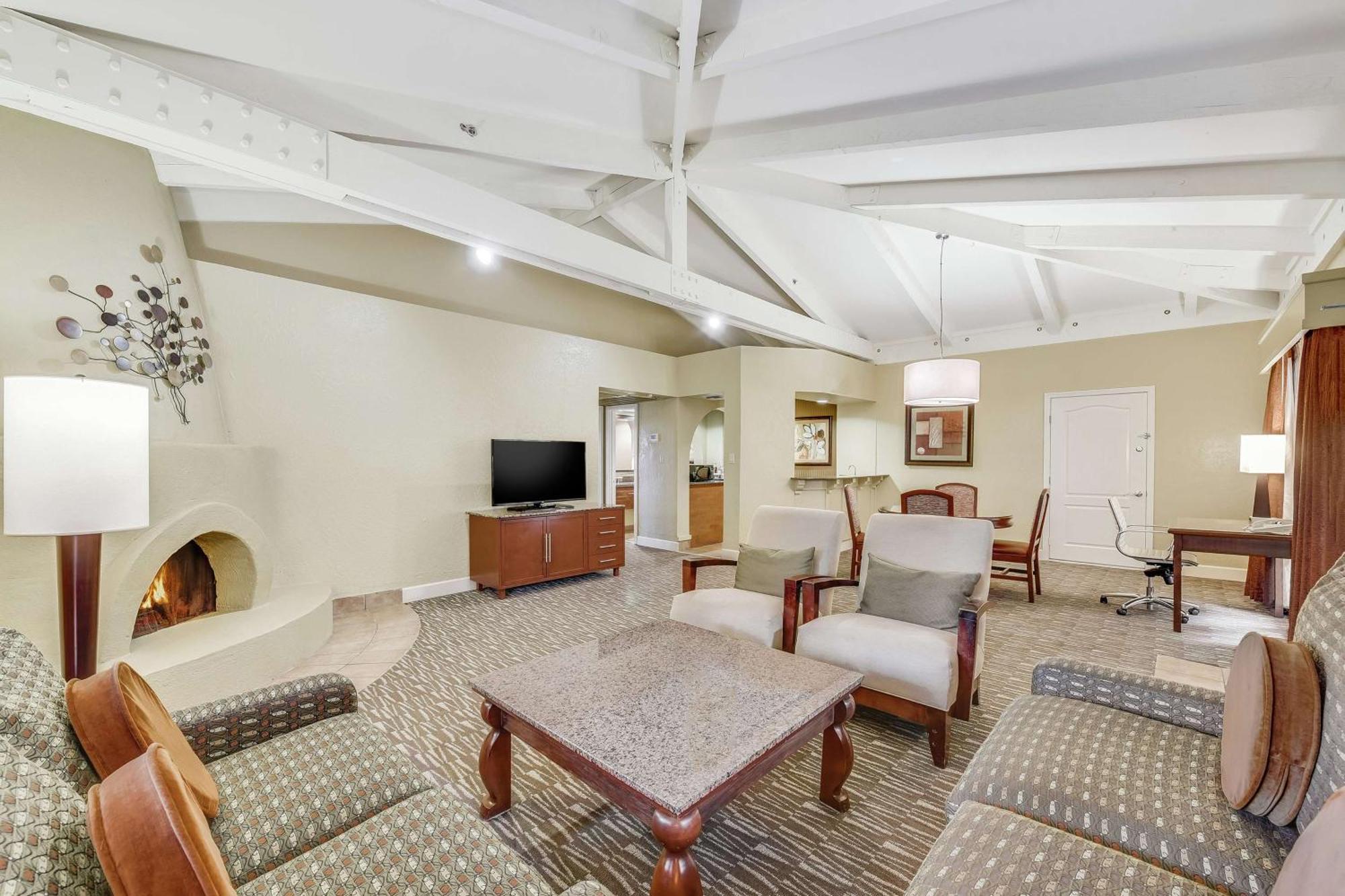 Hilton Phoenix Tapatio Cliffs Resort Exteriör bild