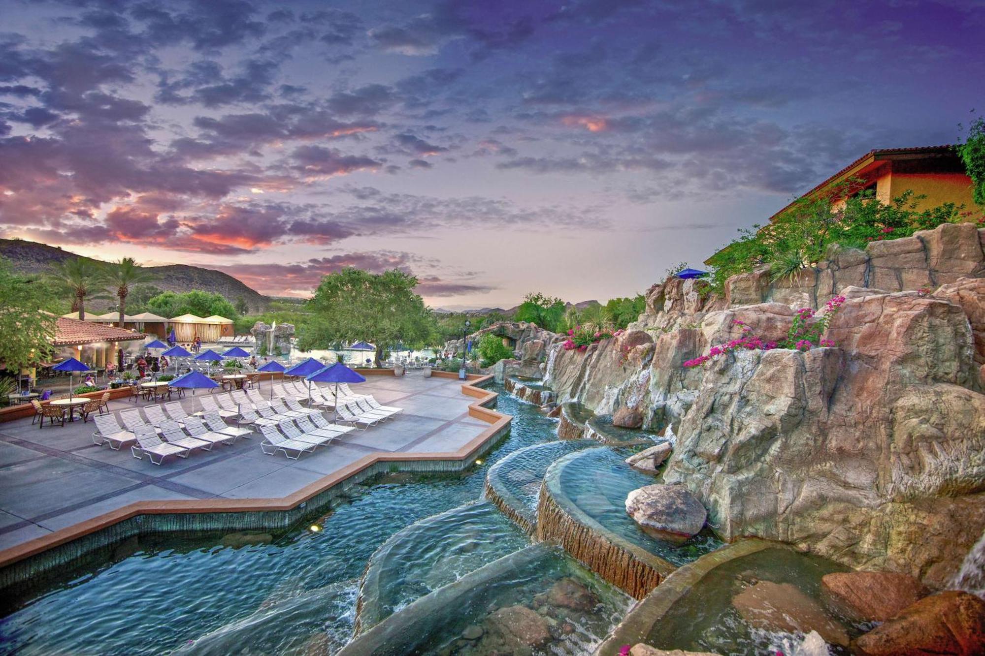 Hilton Phoenix Tapatio Cliffs Resort Exteriör bild