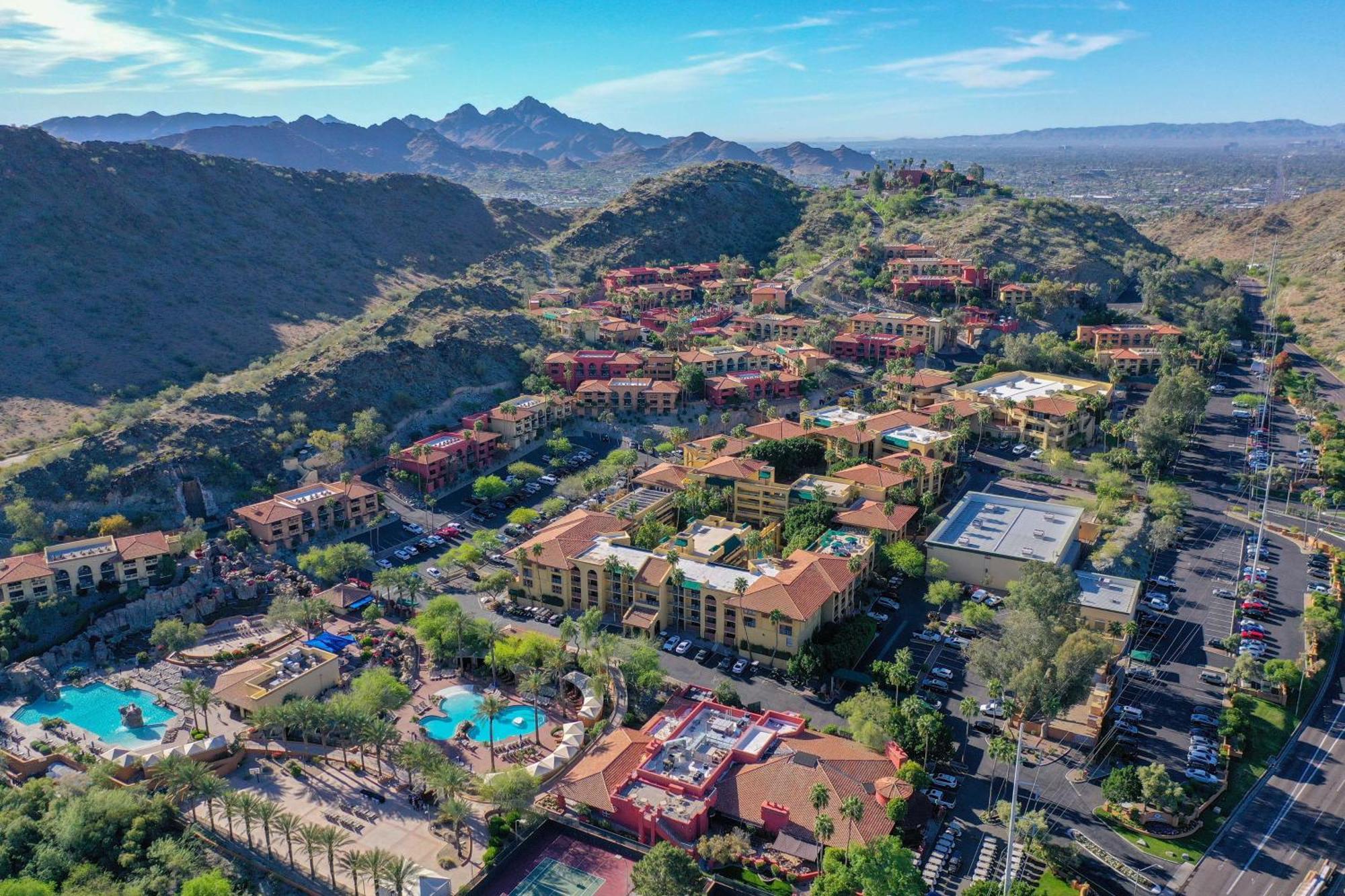 Hilton Phoenix Tapatio Cliffs Resort Exteriör bild